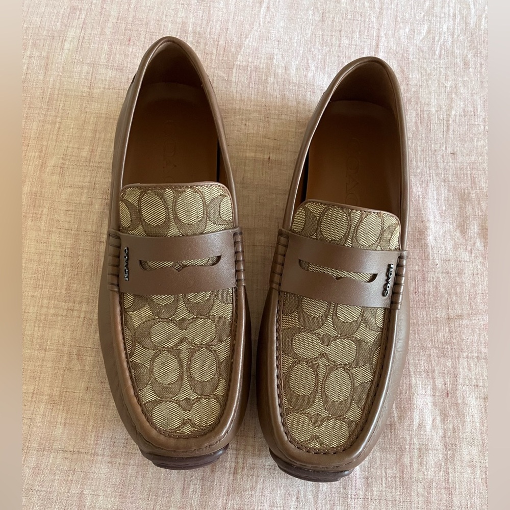 Coach Liam Driver Loafer in Signature Jacquard, like new condition.